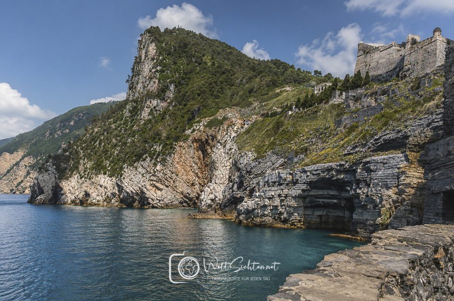 Mediterrane Küstenlandschaft der Cinque Terre